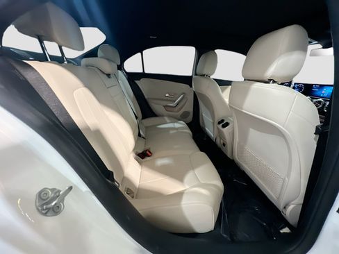 Used 2022 Mercedes-Benz A 220 image 19