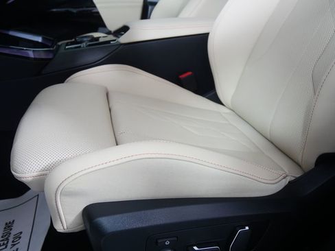 New 2026 BMW X3 xDrive30 image 9