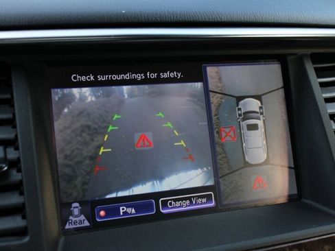 Used 2016 INFINITI QX80 4WD image 9