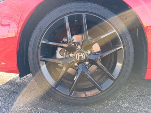 Used 2023 Honda Civic Sport image 9