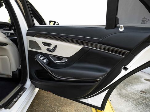 Used 2017 Mercedes-Benz S 550 Sedan image 51