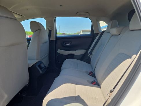 Used 2023 Honda HR-V LX image 12