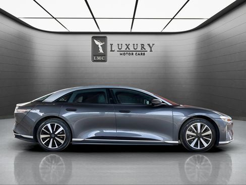 Used 2023 Lucid Air Touring AWD/4WD image 9
