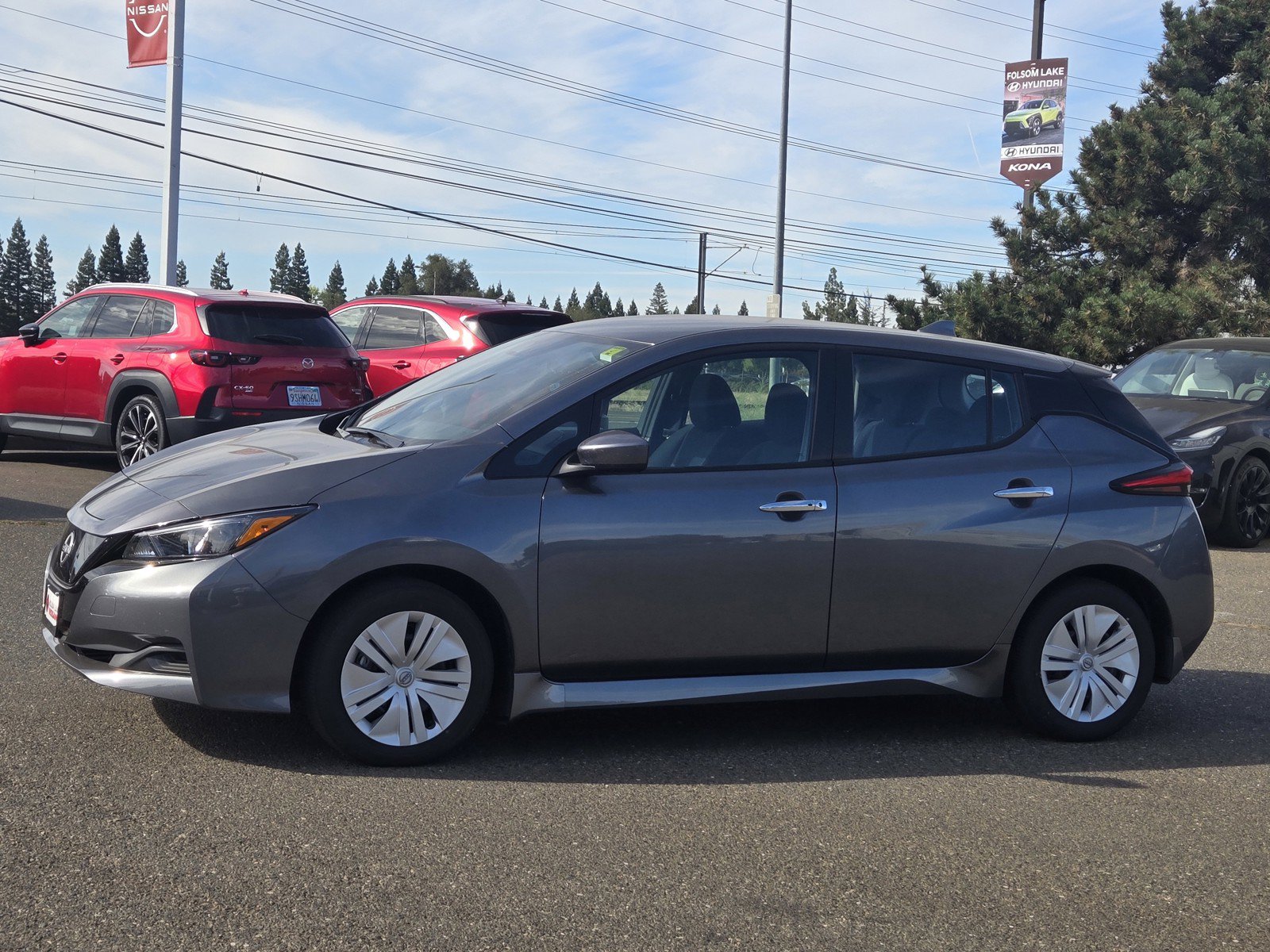 Certified 2025 Nissan Leaf S FWD image 7