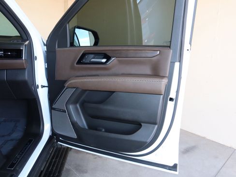 Used 2026 GMC Yukon Denali Ultimate image 42