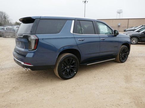 New 2026 Chevrolet Tahoe Premier image 3