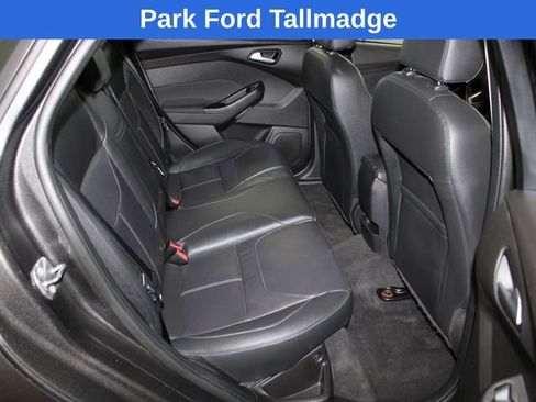 Used 2015 Ford Focus SE w/ Equipment Group 201A image 26