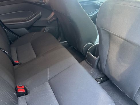 Used 2018 Ford Focus S image 29