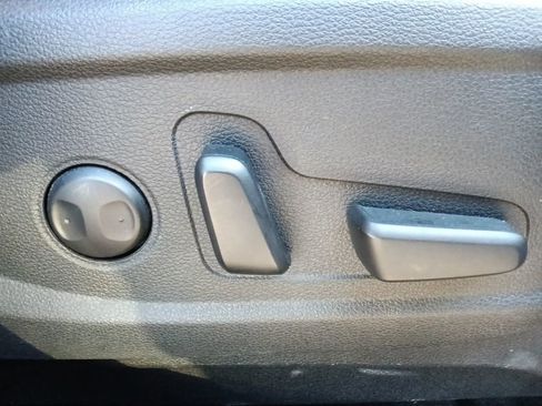 Used 2024 Kia Telluride EX X-Line image 38