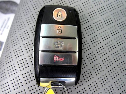 Used 2018 Kia Optima EX image 37