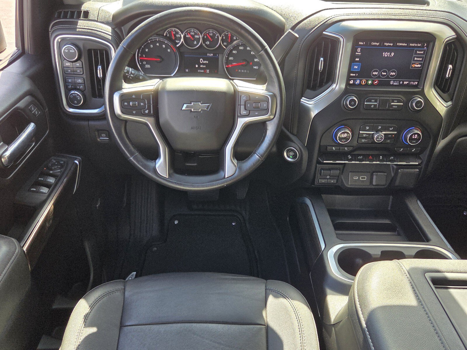 Used 2021 Chevrolet Silverado 1500 LT Trail Boss w/ Convenience Package II AWD/4WD image 11