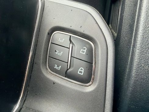 Used 2024 Ford F250 Lariat w/ Tremor Off-Road Package AWD/4WD image 20