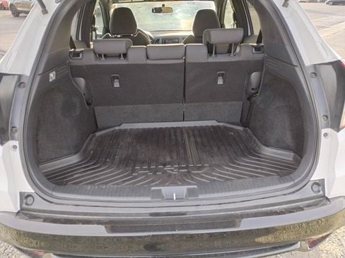 Used 2022 Honda HR-V Sport image 13
