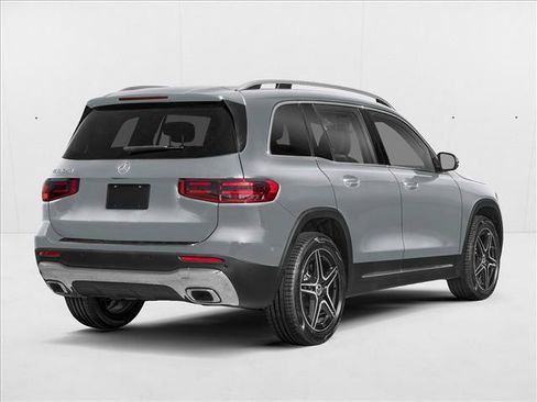 New 2026 Mercedes-Benz GLB 250 4MATIC image 2