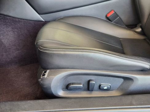 Used 2019 INFINITI Q60 3.0t Luxe w/ Essential Package image 26