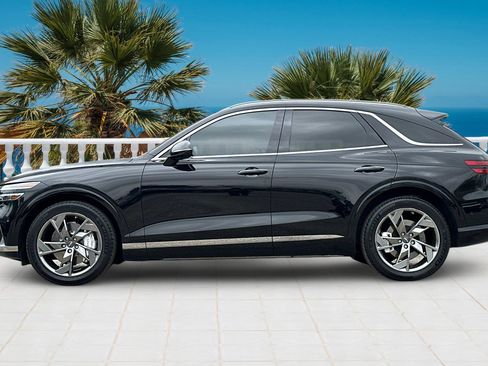 Used 2023 Genesis Electrified GV70 Prestige w/ Prestige Package image 8