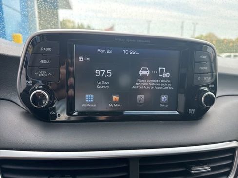 Used 2019 Hyundai Tucson Limited image 16