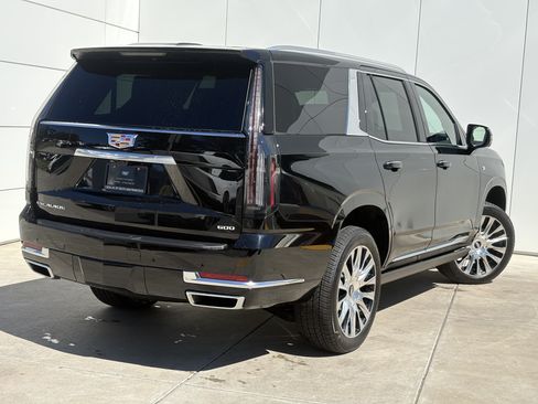 Certified 2025 Cadillac Escalade Premium Luxury Platinum AWD/4WD image 7