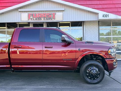 Used 2020 RAM 3500 Laramie AWD/4WD image 12