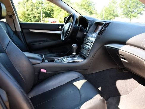 Used 2013 INFINITI G37 x Sedan w/ Premium Pkg AWD/4WD image 32
