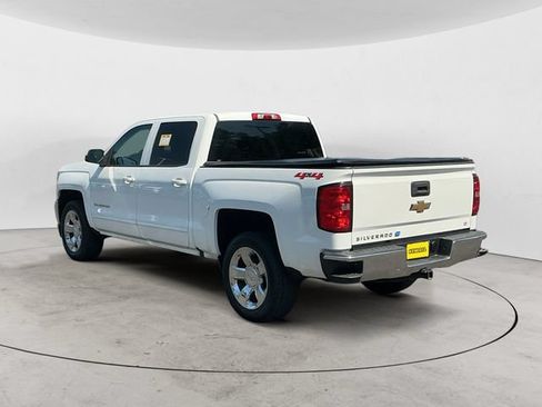 Used 2018 Chevrolet Silverado 1500 LT w/ LT Eassist Package AWD/4WD image 7