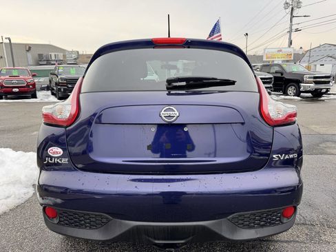 Used 2017 Nissan Juke SV image 8