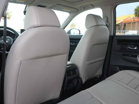 Used 2026 Honda CR-V EX-L image 13