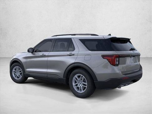 New 2026 Ford Explorer Active w/ Active Comfort Package RWD image 4
