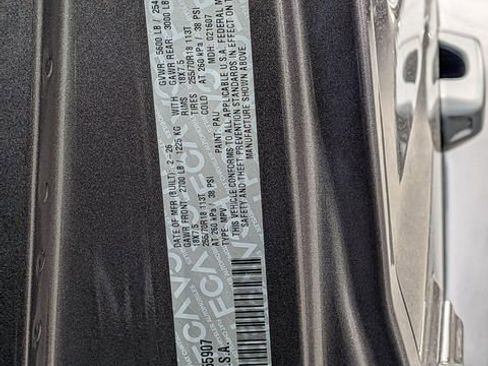 New 2026 Jeep Wrangler Sahara AWD/4WD image 29