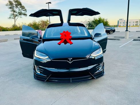 Used 2021 Tesla Model X Long Range image 14