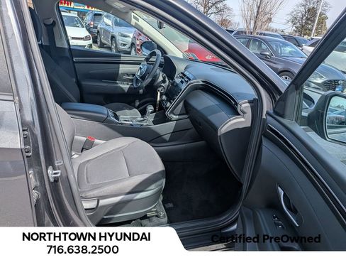 Used 2023 Hyundai Tucson SE image 33
