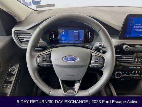 Used 2023 Ford Escape Active image 14