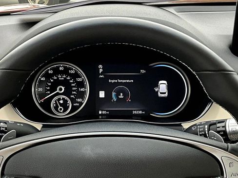 Used 2023 Genesis GV70 2.5T w/ Advanced Package image 13