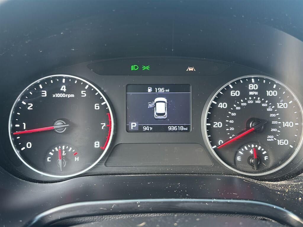 Used 2023 Kia Seltos LX AWD/4WD image 15