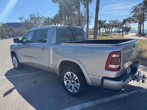 Used 2024 RAM 1500 Limited image 14