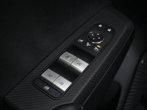 New 2026 Mitsubishi Outlander SE image 16