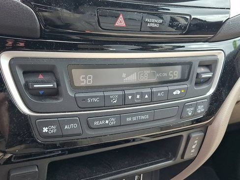Used 2019 Honda Ridgeline RTL-E image 18