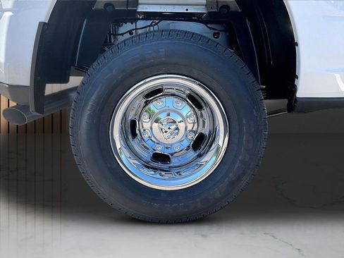 New 2026 RAM 3500 Tradesman AWD/4WD image 35