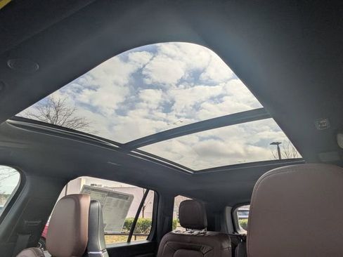 New 2026 Lincoln Aviator Reserve image 18