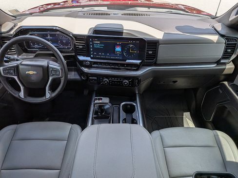 Certified 2025 Chevrolet Silverado 1500 High Country AWD/4WD image 14