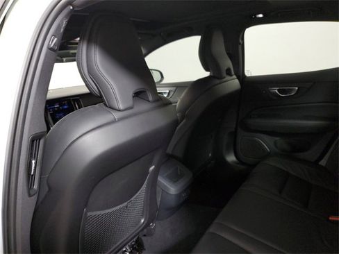 Used 2023 Volvo S60 B5 Plus w/ Climate Package image 11
