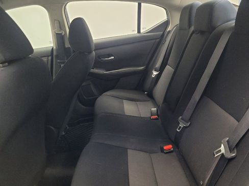 Used 2021 Nissan Sentra SV FWD image 18