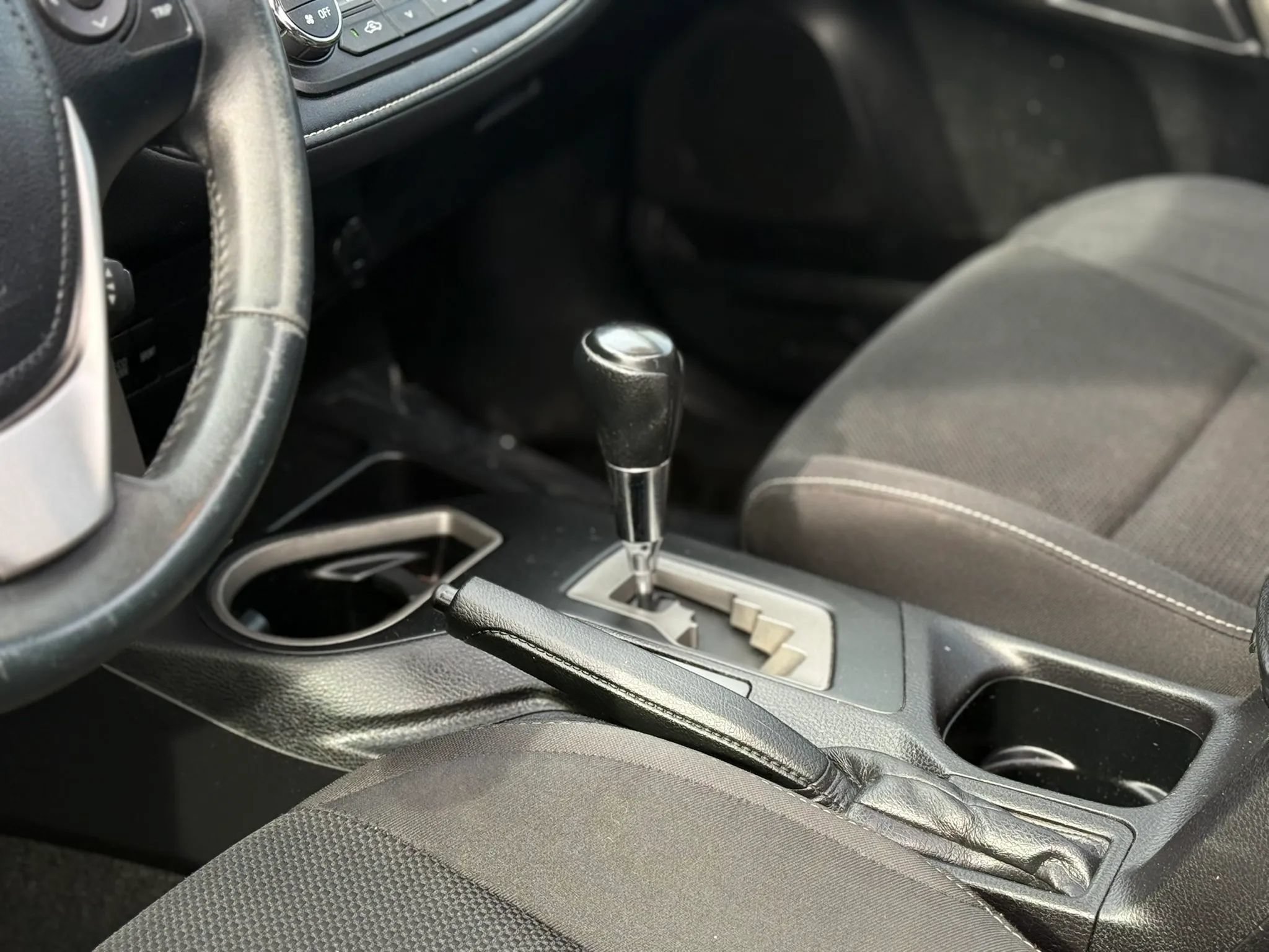 Used 2016 Toyota RAV4 XLE FWD image 22