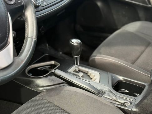 Used 2016 Toyota RAV4 XLE image 22