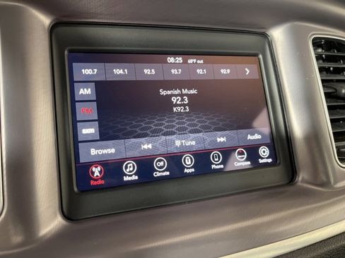 Used 2022 Dodge Charger SXT image 11