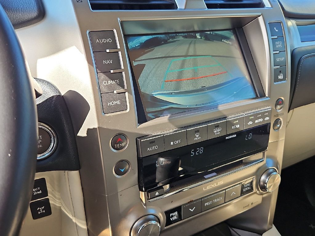 Used 2021 Lexus GX 460 Premium AWD/4WD image 22