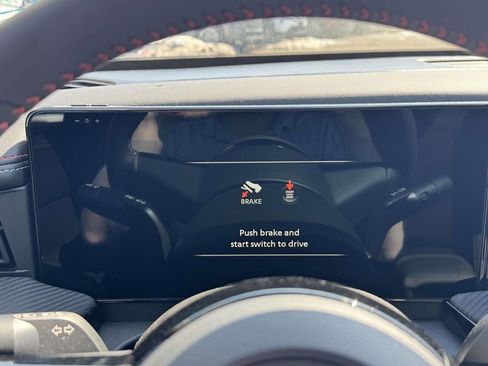 New 2026 Nissan Kicks SR w/ Illumination Package AWD/4WD image 19