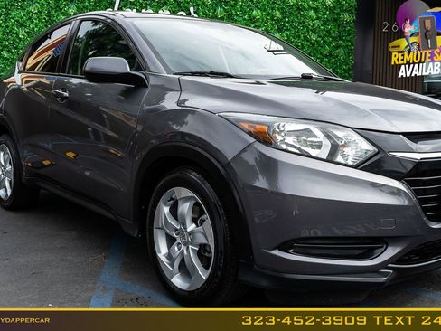 Used 2016 Honda HR-V LX image 4