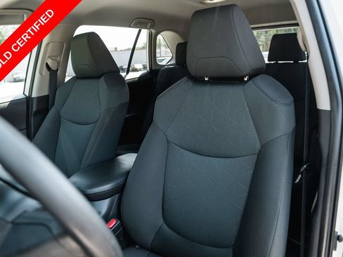 Certified 2025 Toyota RAV4 XLE AWD/4WD image 25