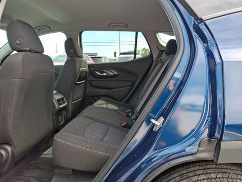 Certified 2022 GMC Terrain SLE image 10